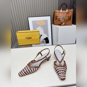 Новая коллекция Fendi уже в продаже. Д