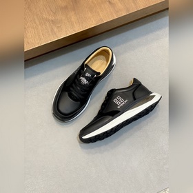 Givenchy — изделия высшего качества, а