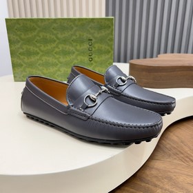 Классические лоферы GUCCI с застежкой 
