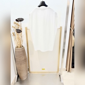Размеры： S, M, L, XL. Модель унисекс