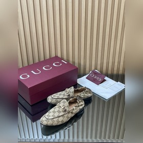 Новая коллекция Gucci «Ранней весны 20