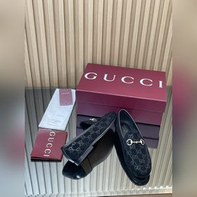 Новинка коллекции Gucci Jordaan «Ранне