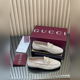 Новинка коллекции Gucci Jordaan «Ранне