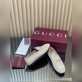 Новинка коллекции Gucci Jordaan «Ранне