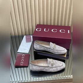 Новинка коллекции Gucci Jordaan «Ранне