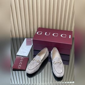 Новинка коллекции Gucci Jordaan «Ранне
