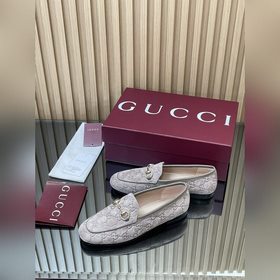Новинка коллекции Gucci Jordaan «Ранне