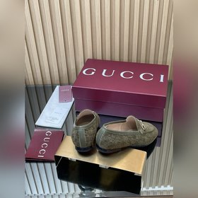 Новинка коллекции Gucci Jordaan «Ранне