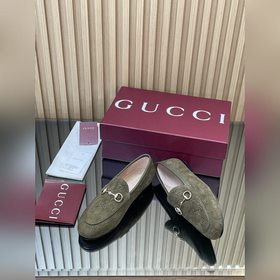 Новинка коллекции Gucci Jordaan «Ранне