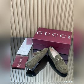 Новинка коллекции Gucci Jordaan «Ранне