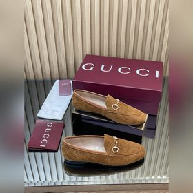 Новинка коллекции Gucci Jordaan «Ранне