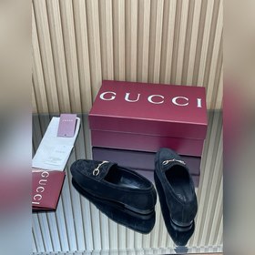 Новинка коллекции Gucci Jordaan «Ранне