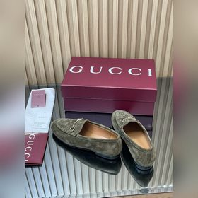 Новинка коллекции Gucci Jordaan «Ранне