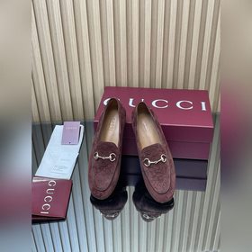 Новинка коллекции Gucci Jordaan «Ранне