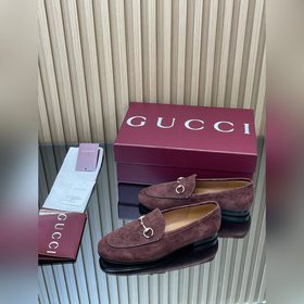 Новинка коллекции Gucci Jordaan «Ранне