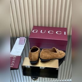 Новинка коллекции Gucci Jordaan «Ранне