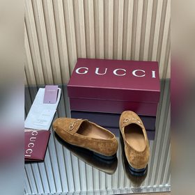 Новинка коллекции Gucci Jordaan «Ранне
