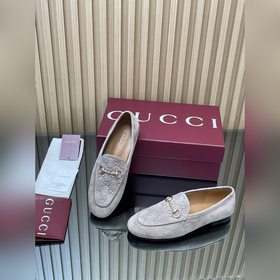 Новинка коллекции Gucci Jordaan «Ранне