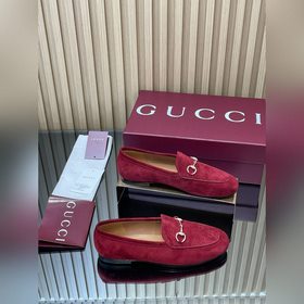 Новинка коллекции Gucci Jordaan «Ранне