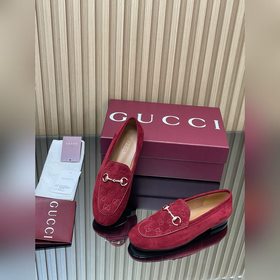 Новинка коллекции Gucci Jordaan «Ранне