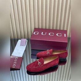 Новинка коллекции Gucci Jordaan «Ранне