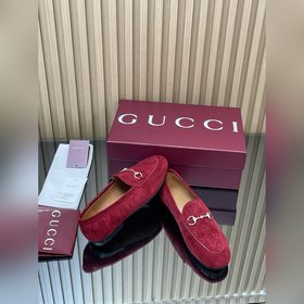 Новинка коллекции Gucci Jordaan «Ранне