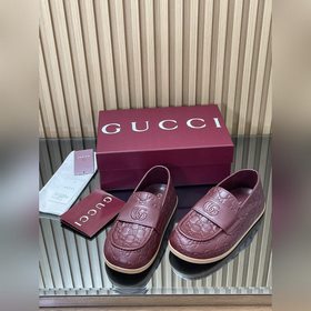 2026  Новинка： муле Gucci на толстой 