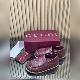 2026  Новинка： муле Gucci на толстой 
