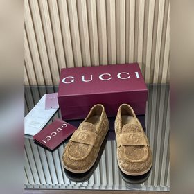 2026  Новинка： муле Gucci на толстой 