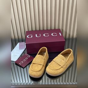2026  Новинка： сандалии-муле Gucci на