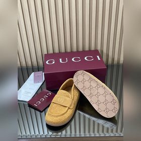 2026  Новинка： сандалии-муле Gucci на