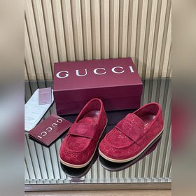 2026  Новинка： муле Gucci на толстой 