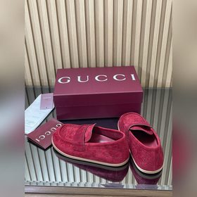2026  Новинка： муле Gucci на толстой 