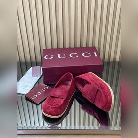 2026  Новинка： муле Gucci на толстой 