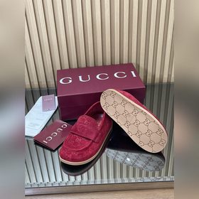 2026  Новинка： муле Gucci на толстой 