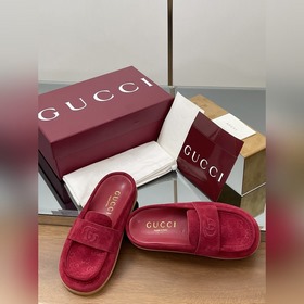 2026 Новинка： сандалии-муле Gucci с т