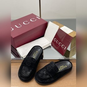 2026 Новинка： сандалии-муле Gucci на