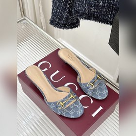 Классические ботильоны Gucci с застежк