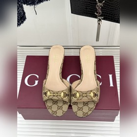 Классические ботильоны Gucci с застежк