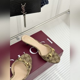 Классические ботильоны Gucci с застежк