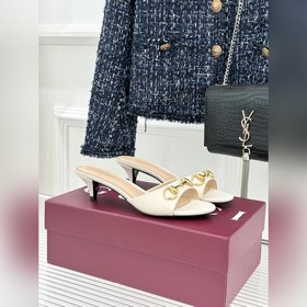 Классические ботильоны Gucci с застежк
