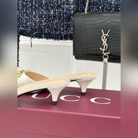 Классические ботильоны Gucci с застежк