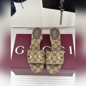 Gucci, весенне-летняя коллекция 2026： 