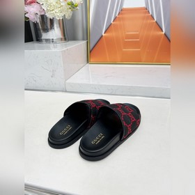 Настоящий праздник для модниц, не любя