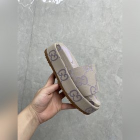 Кто бы мог подумать! Эти сандалии GUCC