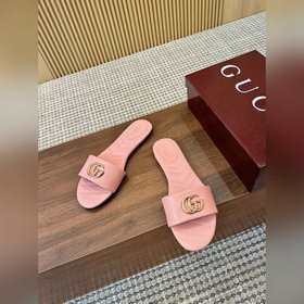 Новая коллекция сандалий Gucci весна-л