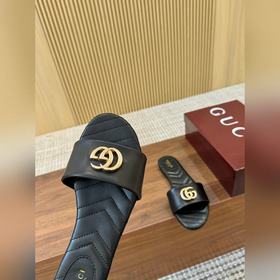 Новая коллекция сандалий Gucci весна-л