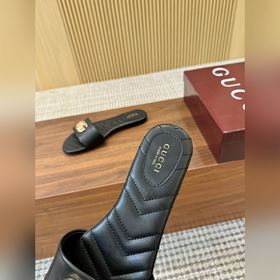 Новая коллекция сандалий Gucci весна-л