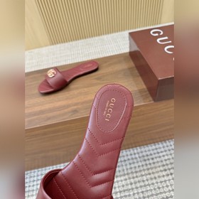 Новая коллекция сандалий Gucci весна-л