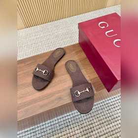 Новая коллекция сандалий Gucci весна-л